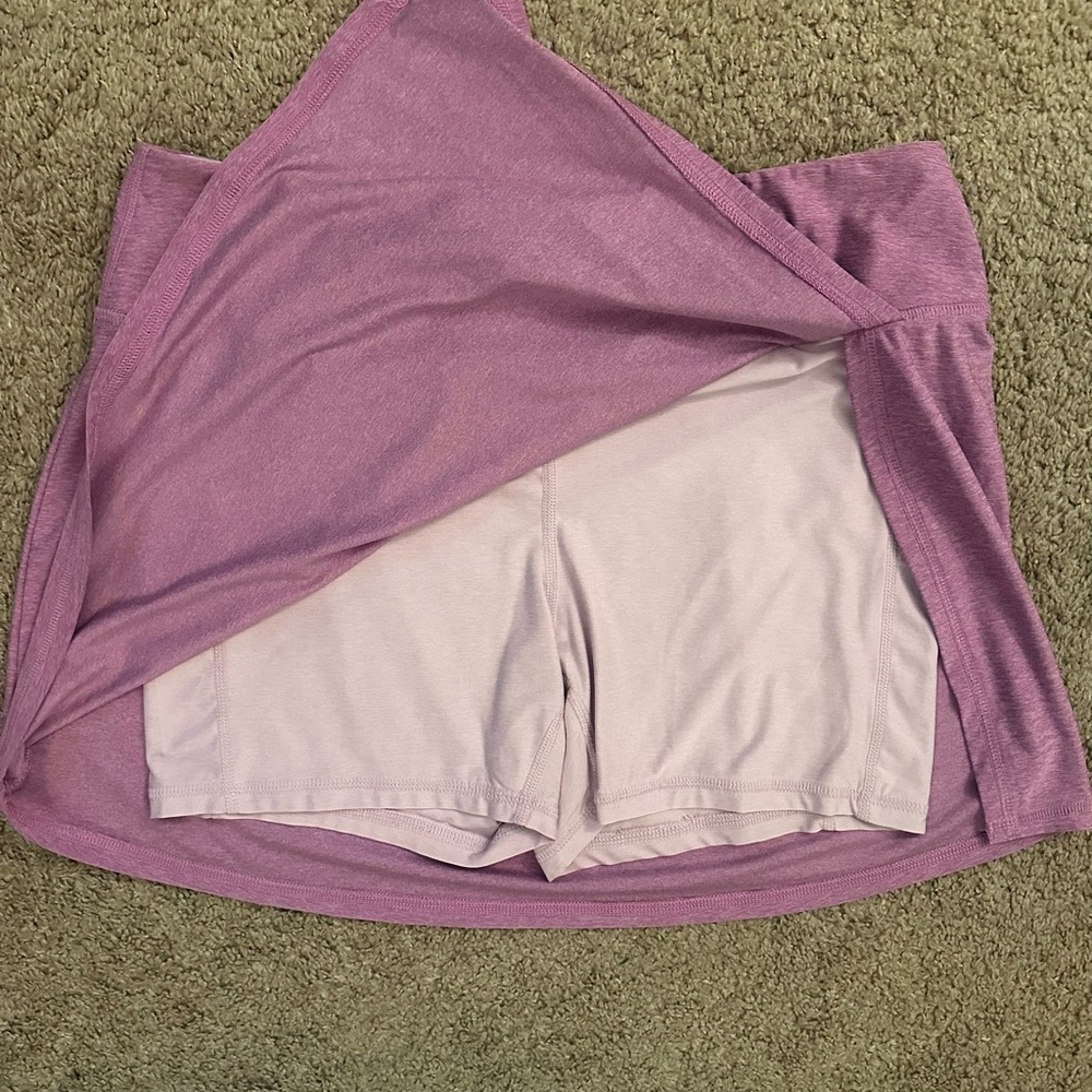 DIP Pink/Purple Skort – Size Large – Like New - Picture 3 of 5
